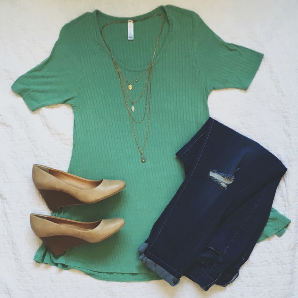 LuLaRoe Perfect T
